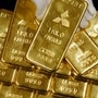 Investors prefer gold for investment in times of economic uncertainty. REUTERS/Toru Hanai (JAPAN) (Reuters)